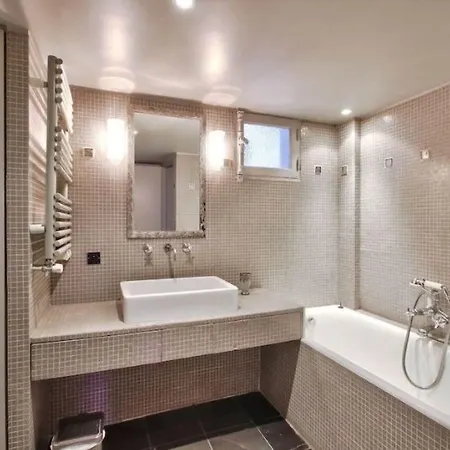 Apartamento Hoche París